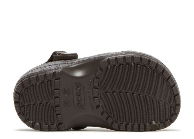 Anwar Porkkanat x Clog Kids ”Soil – Espresso” Anwar Porkkanat x Clog Kids ”Soil – Espresso”