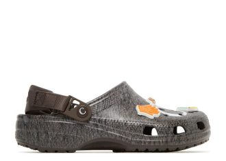 Crocs Bistro Graphic -puukengät ”Blue Multi” 204044-0C4