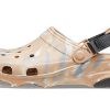 Crocs All Terrain marmoroitu klassinen puukenkä ”Chai Multi” 207887-2ZM