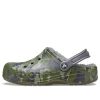 Crocs Baya vuoratut puukenkäpainatus Fleecevuoratut Unisex-naamiointitossut 205975-97G Crocs Baya vuoratut puukenkäpainatus Fleecevuoratut Unisex-naamiointitossut 205975-97G