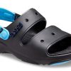 Crocs Classic All-Terrain sandaali ”Black Light Blue” 207711-0ZQ