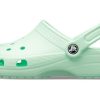 Crocs Classic Clog Beach Sandaalit Mint Green 10001-3TI Crocs Classic Clog Beach Sandaalit Mint Green 10001-3TI