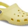 Crocs Classic Clog ”Keltainen” 10001-7HD
