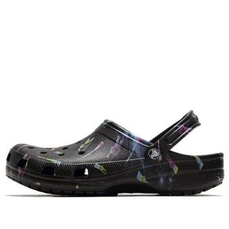 Crocs Classic Clog rento hengittävä rantakengät mustat unisex 206868-001 Crocs Classic Clog rento hengittävä rantakengät mustat unisex 206868-001