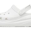 Crocs Classic Crush puukengät ”White” 207521-100