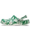 Crocs Classic Duke Print puukengät ”Green” 210003-3WH