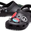 Crocs Classic Feel The Positivity Casual Unisex mustat sandaalit 207571-001 Crocs Classic Feel The Positivity Casual Unisex mustat sandaalit 207571-001