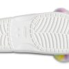 Crocs Classic Fur Sure 2-hihnaiset sandaalit ”White” 207405-100