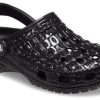 Crocs Classic Metallic Crocskin Puukengät ”Musta” 209093-040