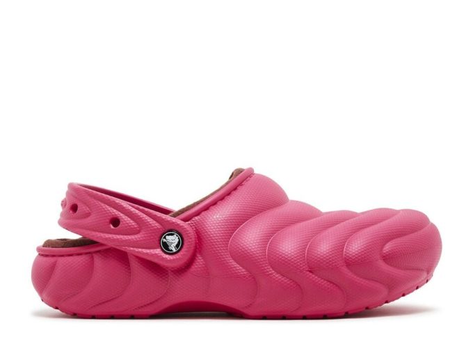 Crocs Classic overpuff vuorattu puukenkä ”Dragon Fruit” Crocs Classic overpuff vuorattu puukenkä ”Dragon Fruit”
