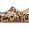 Crocs Classic painettu puukenkä ”Leopard Gold” 205838-98R