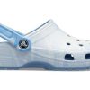 Crocs Classic puukenkäkuvio Crocs Unisex siniset sandaalit A205453-44O