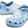 Crocs Classic puukenkäkuvio Crocs Unisex siniset sandaalit A205453-44O