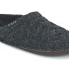 Crocs Classic Slipper Casual Unisex mustat tossut 203600-060