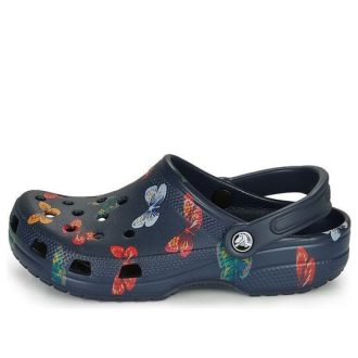 Crocs Classic Vacay Vibes Butterfly puukengät ”Navy Multi” 206375-92Z Crocs Classic Vacay Vibes Butterfly puukengät ”Navy Multi” 206375-92Z