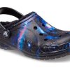 Crocs (GS) Baya vuorattu sumea hihna Galaxy -kengät ”Black Multi” 207654-0C4