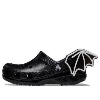 Crocs (TD) Crocs Classic I Am Bat puukengät ”Black White” 209232-001 Crocs (TD) Crocs Classic I Am Bat puukengät ”Black White” 209232-001