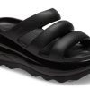 Crocs Mega Crush Triple Strap ”Musta” 209842-001