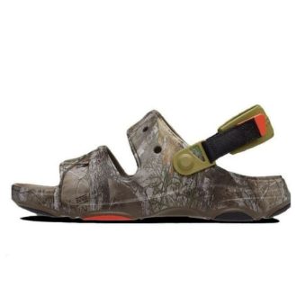 Crocs Realtree Edge All-Terrain Sandaalit ”Tan” 207891-267