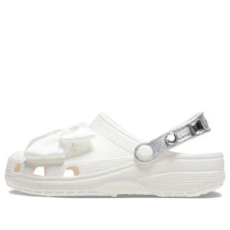 Crocs (WMNS) ASOS eksklusiiviset klassiset puukengät ”White” 209913-100 Crocs (WMNS) ASOS eksklusiiviset klassiset puukengät ”White” 209913-100