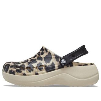 Crocs (WMNS) Baya Platform Animal Print -puukengät ”Leopard” 208712 Crocs (WMNS) Baya Platform Animal Print -puukengät ”Leopard” 208712