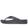 Crocs (WMNS) Baya Platform Glitter Flip Sandaalit ”Musta” 208463