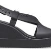 Crocs (WMNS) Brooklyn Cozy Non-Slip Sports Mustat sandaalit 206222-060