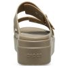 Crocs (WMNS) Brooklyn Low Wedge sandaali ”beige” 207431-260