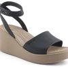 Crocs (WMNS) Brooklyn nilkkahihna kiila sandaalit ”Black Beige” 209406-07H
