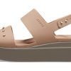 Crocs (WMNS) Brooklyn Studded Low Wedge ”Cork Mushroom” 209254-2DH