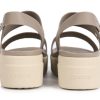 Crocs (WMNS) Brooklyn Thick Sole Sandaalit Harmaa 206453-15W