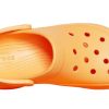 Crocs (WMNS) Classic Clog Retro Crocs paksupohjainen oranssi pieni valas sandaalit 206302-801 Crocs (WMNS) Classic Clog Retro Crocs paksupohjainen oranssi pieni valas sandaalit 206302-801