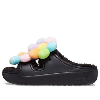 Crocs (WMNS) Classic Cozy Daisy -puukengät ”Black Multi” 209240-001 Crocs (WMNS) Classic Cozy Daisy -puukengät ”Black Multi” 209240-001