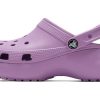 Crocs (WMNS) Classic pilvet Retro Beach Shoe Purple 206750-5PR