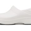 Crocs (WMNS) Cozy paksupohjaiset valkoiset sandaalit 204045-100