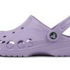 Crocs (WMNS) klassinen puukengät Kevyt rento rantakenkä, violetti 10126-530 Crocs (WMNS) klassinen puukengät Kevyt rento rantakenkä, violetti 10126-530