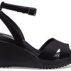 Crocs (WMNS) Leigh II Cross Strap Nilkkasandaalit ”Musta” 204950-060