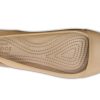 Crocs (WMNS) Minimalistiset Casual Flat Sports Kullanväriset sandaalit 202811-710