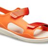 Crocs (WMNS) oranssit sandaalit 206527-82Y Crocs (WMNS) oranssit sandaalit 206527-82Y