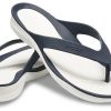 Crocs (WMNS) rento mukava varvastossu syvänsininen 204974-462