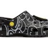 Crocs (WMNS) Smiley World Classic -kengät ”Black White Yellow” 873137