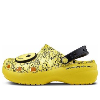 Crocs (WMNS) X Smiley Classic Clog Paksu Pohja Hymyilevät Kasvopilvet Sandaalit Keltainen Musta 207233-90H Crocs (WMNS) X Smiley Classic Clog Paksu Pohja Hymyilevät Kasvopilvet Sandaalit Keltainen Musta 207233-90H