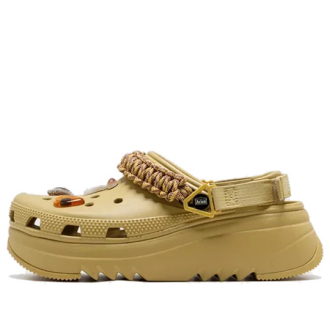 Crocs x Aries Classic Hiker Xscape Clog ”Desert Grass” 208683-76A Crocs x Aries Classic Hiker Xscape Clog ”Desert Grass” 208683-76A