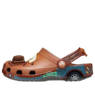 Crocs x Cars Classic -puukengät ”Mater” 209374-0DA