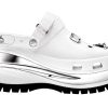 Crocs x MCM Mega Crush puukengät ”White Silver” MEXDAMM08WT