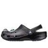 Crocs x Ron English Classic puukengät ”Area 54 – musta” 208134-001