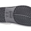 Crocsin paksupohjaiset mustat unisex-sandaalit 205699-001