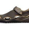 Crocsin unisex-sandaalit 205289-206