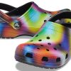 Crocsin värikkäät Crocs Beach Unisex -moniväriset mustat sandaalit 207556-0C4