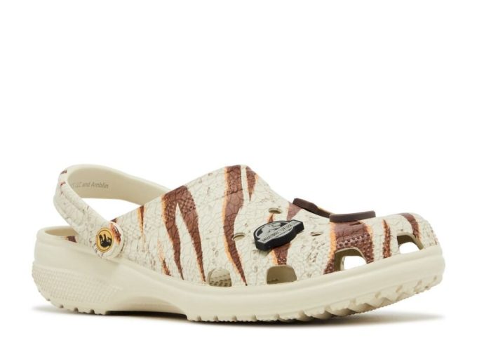 Jurassic World x Classic Clog ”Bone” Jurassic World x Classic Clog ”Bone”